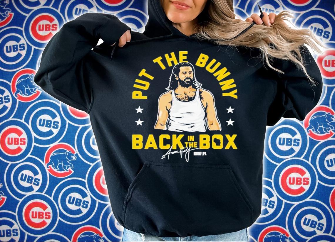 Aaron Rodgers Green Bay Back In The Box T-Shirt t-shirt