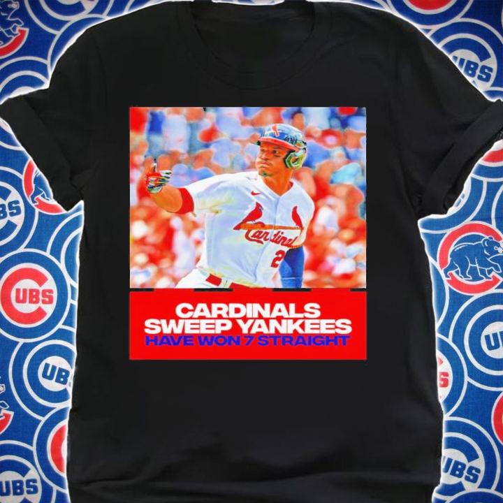 St Louis Cardinals Sweep Yankees Have Won 7 Straight Shirt t-shirt