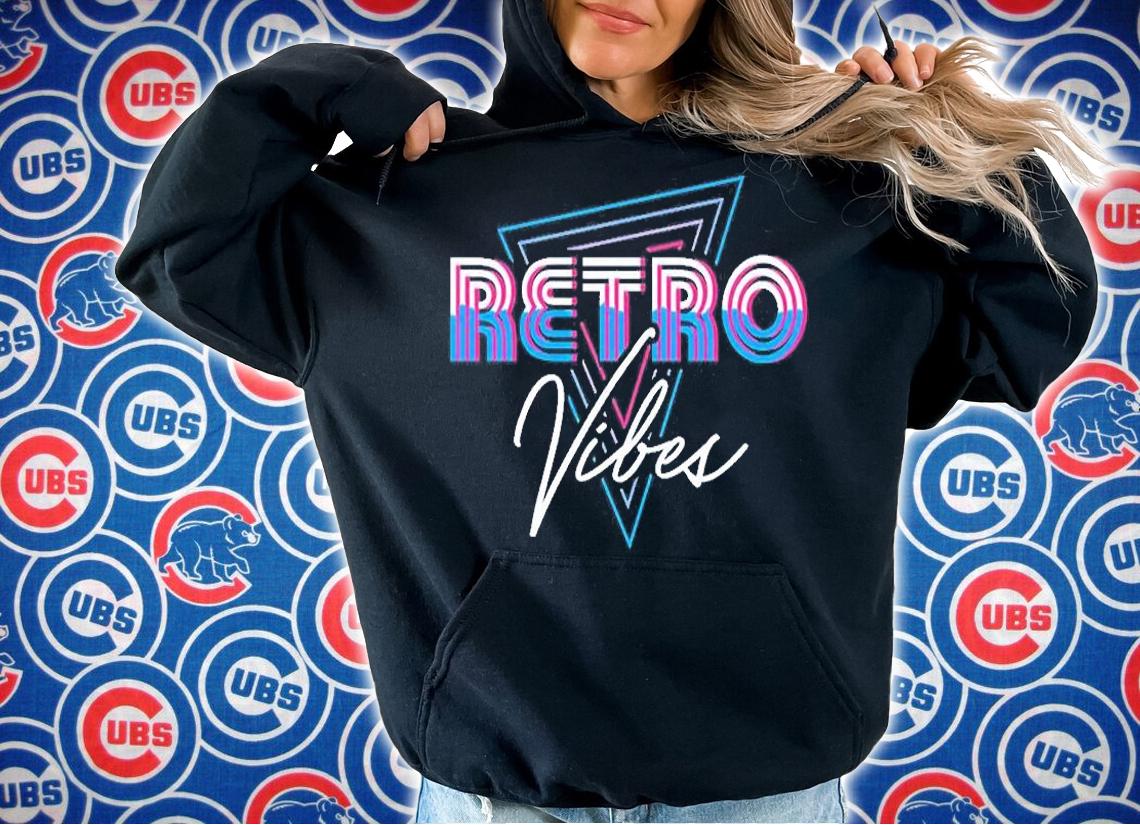 Retro Vibes Logo T-Shirt t-shirt hoodie