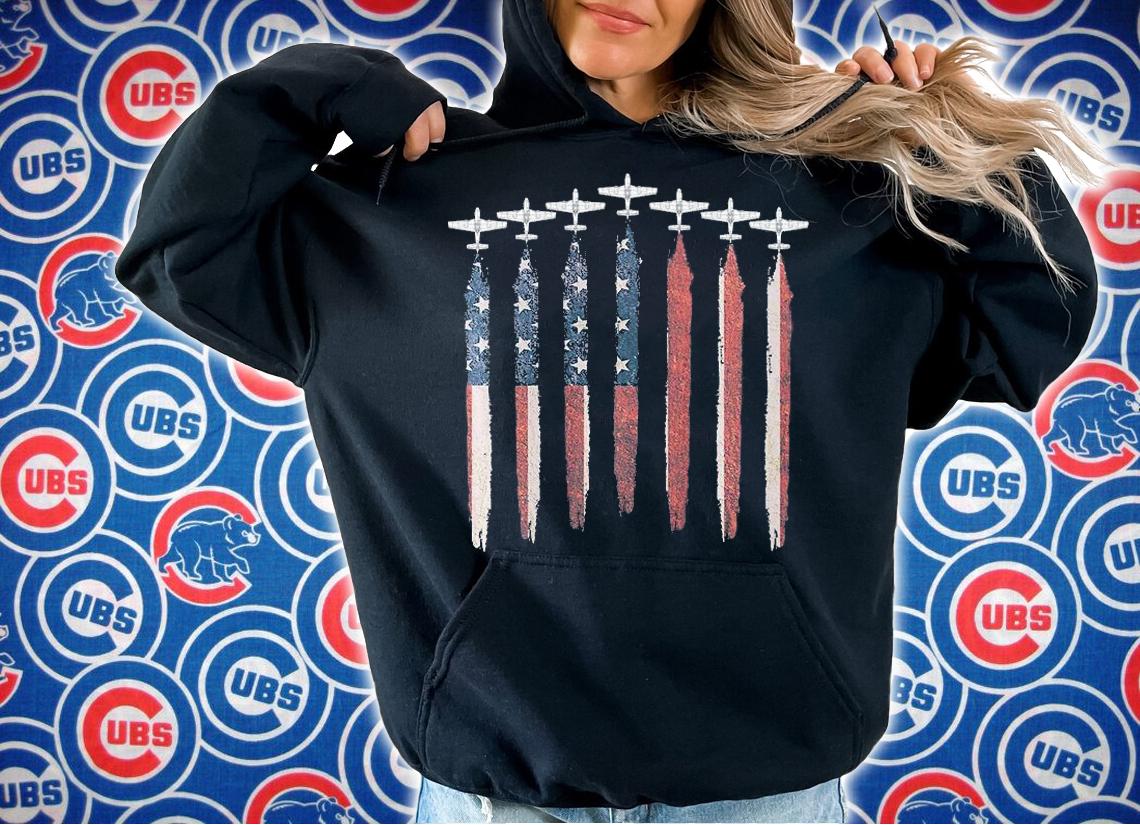 P51D Mustang WW2 Airplane USA Flag Airplane P51 4th Of July T-Shirt t-shirt hoodie