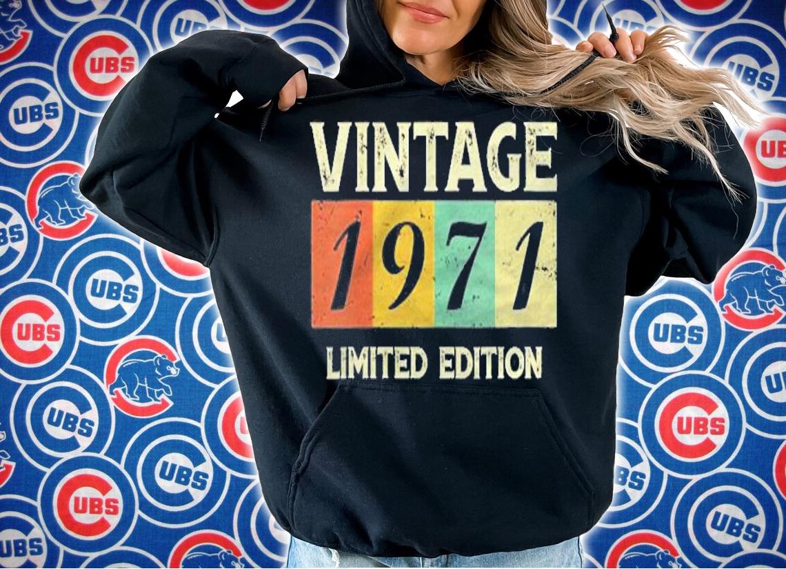 Womens Born In 1971 50Th Birthday Graphic T-shirt hoodie