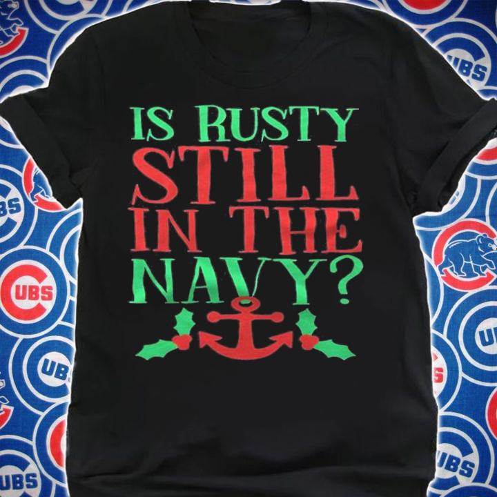 Is Rusty still in the navy T-shirt shirt