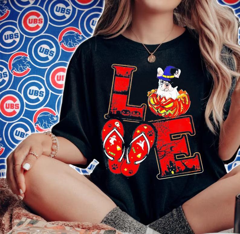 Halloween Love French Bulldog T-shirt - French Bulldog Pumpkin, Halloween Costume Gift, Funny Halloween, Cute Pumpkin Gift woman shirt