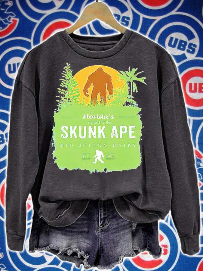 Bigfoot Florida's cersstrelle skunk ape big stink haipy est 1920 T-shirt sweatshirt